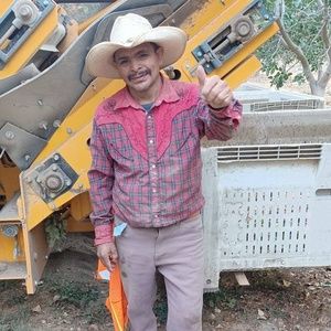 Meet your Posher, Celestino